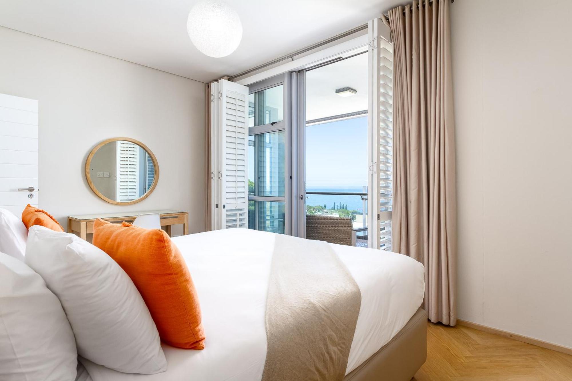 The Crystal - Spectacular Sea Views In Camps Bay